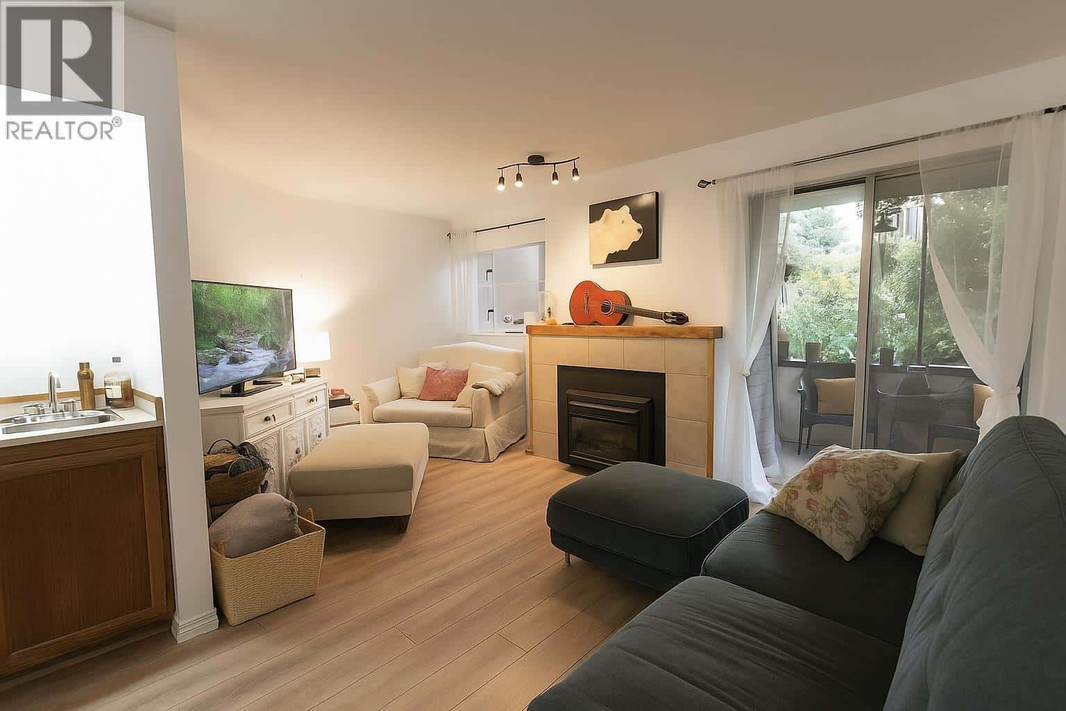 118 12 K DE K COURT — New Westminster - Photo 5 of 35