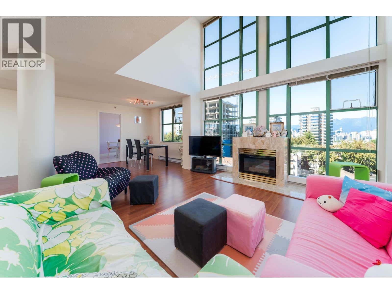 804 518 W 14TH AVENUE — Vancouver - Photo 2 of 40