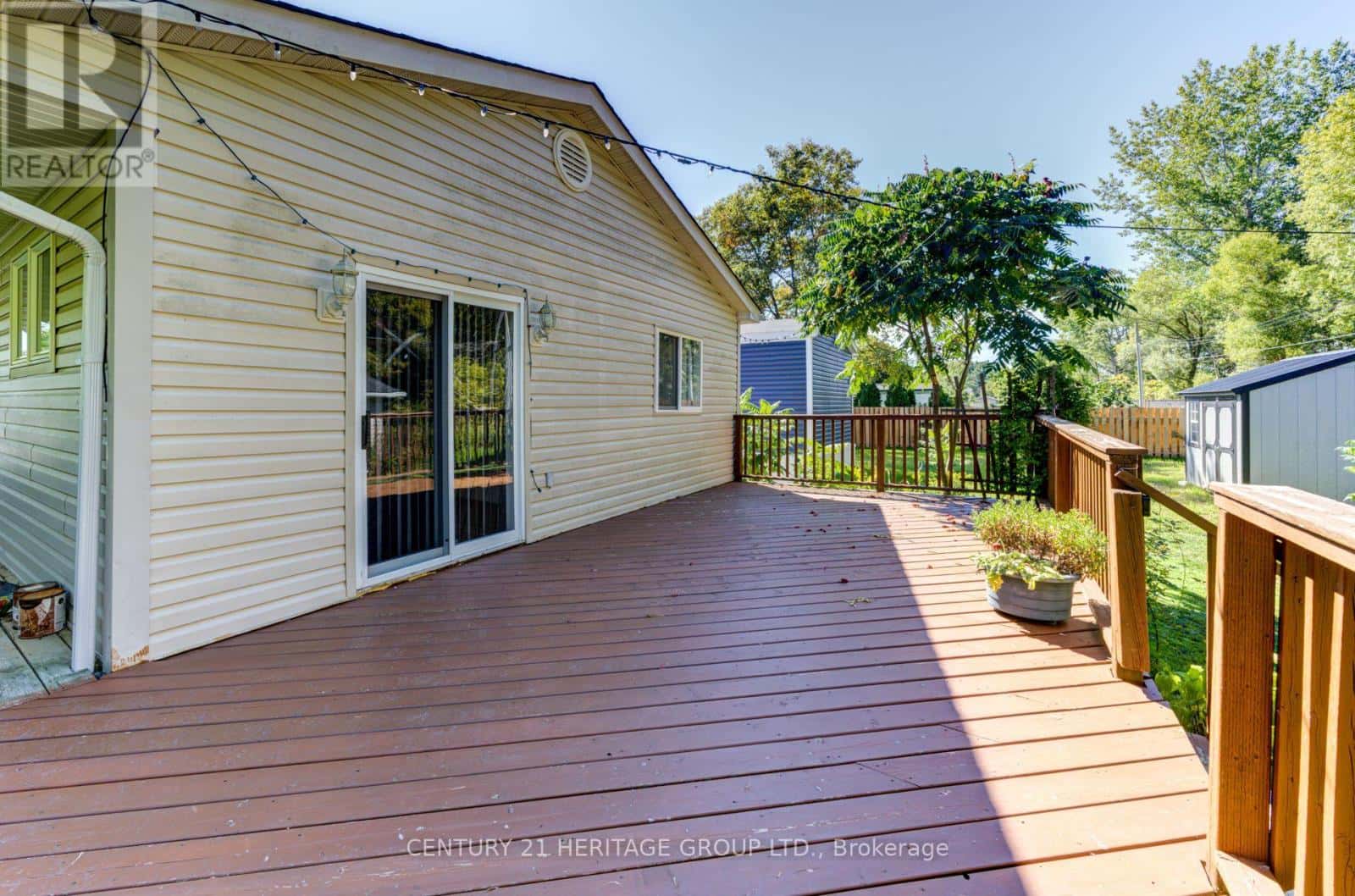 , Essa, — Essa - Photo 3 of 35