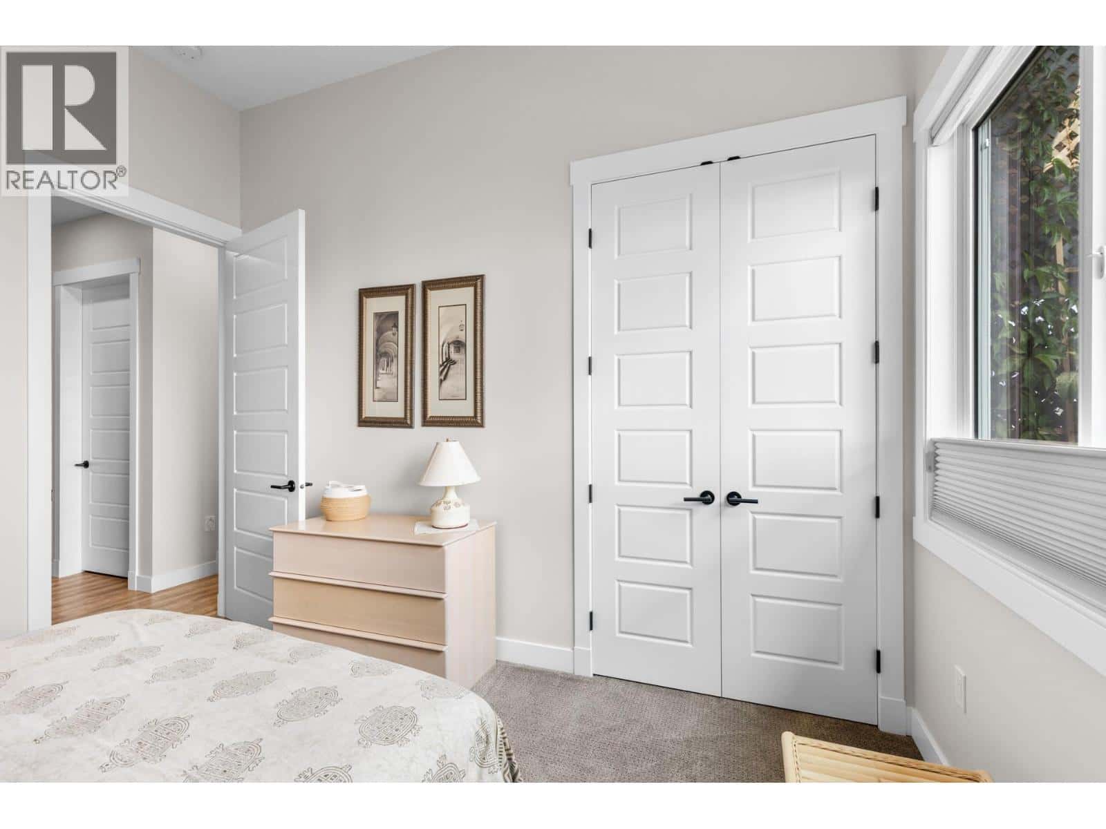 , Vernon, British Columbia — Vernon, British Columbia - Photo 4 of 62