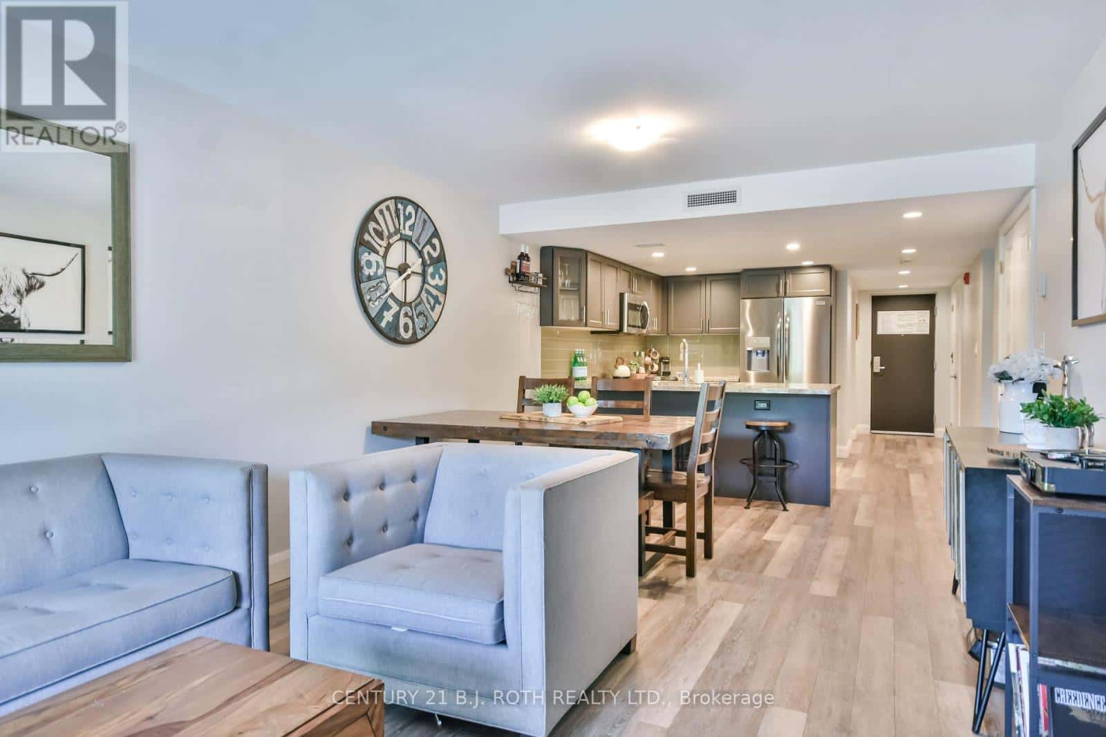 , Oro-Medonte (Horseshoe Valley), — Oro-Medonte (Horseshoe Valley) - Photo 4 of 36