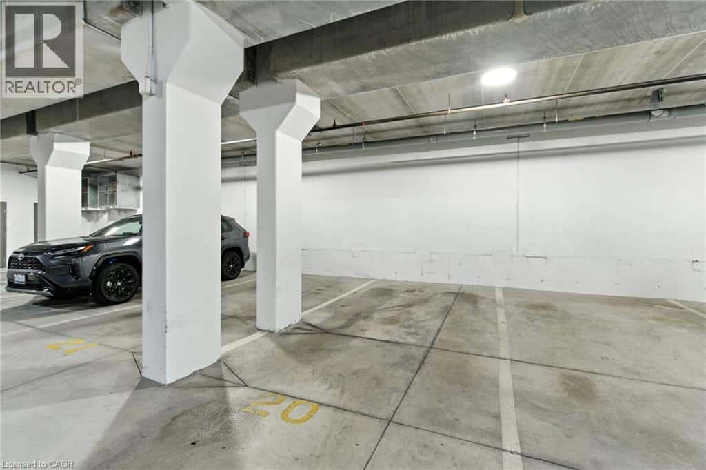 1 REDFERN Avenue Unit# 304 — Hamilton - Photo 5 of 27