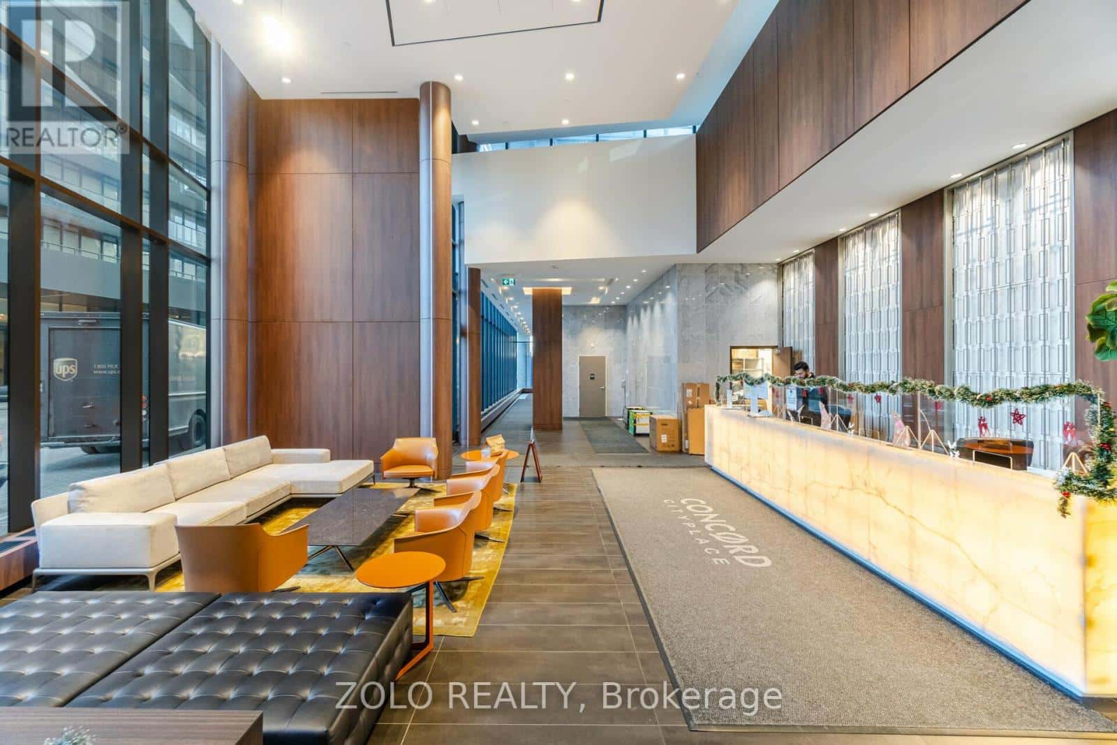 , Toronto (Waterfront Communities), — Toronto (Waterfront Communities) - Photo 3 of 40