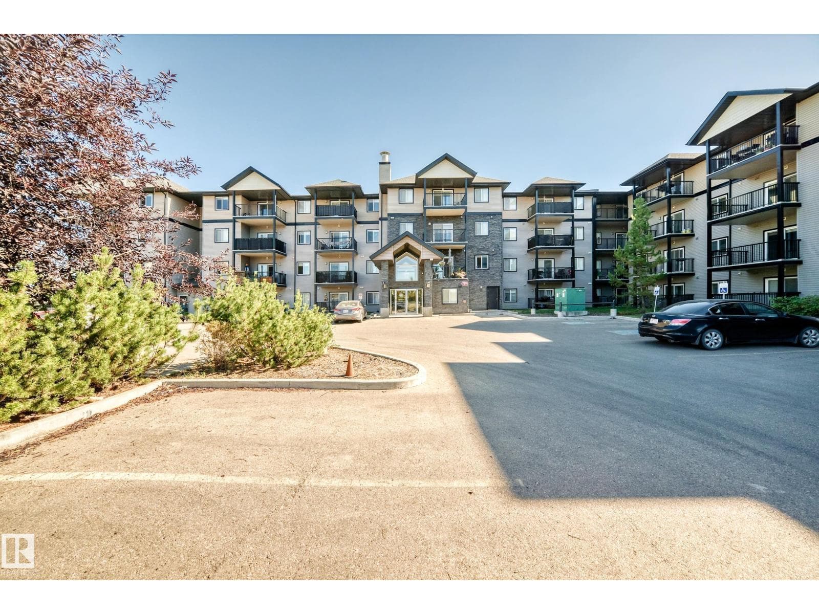 , Edmonton, Alberta — Edmonton, Alberta - Main photo