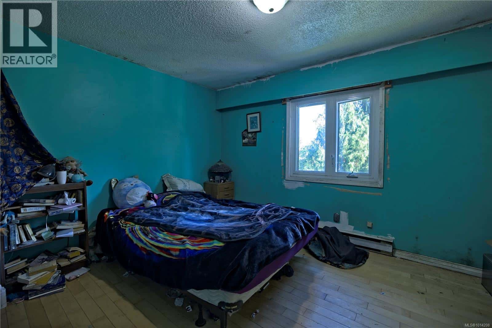 , Salt Spring, — Salt Spring - Photo 5 of 16