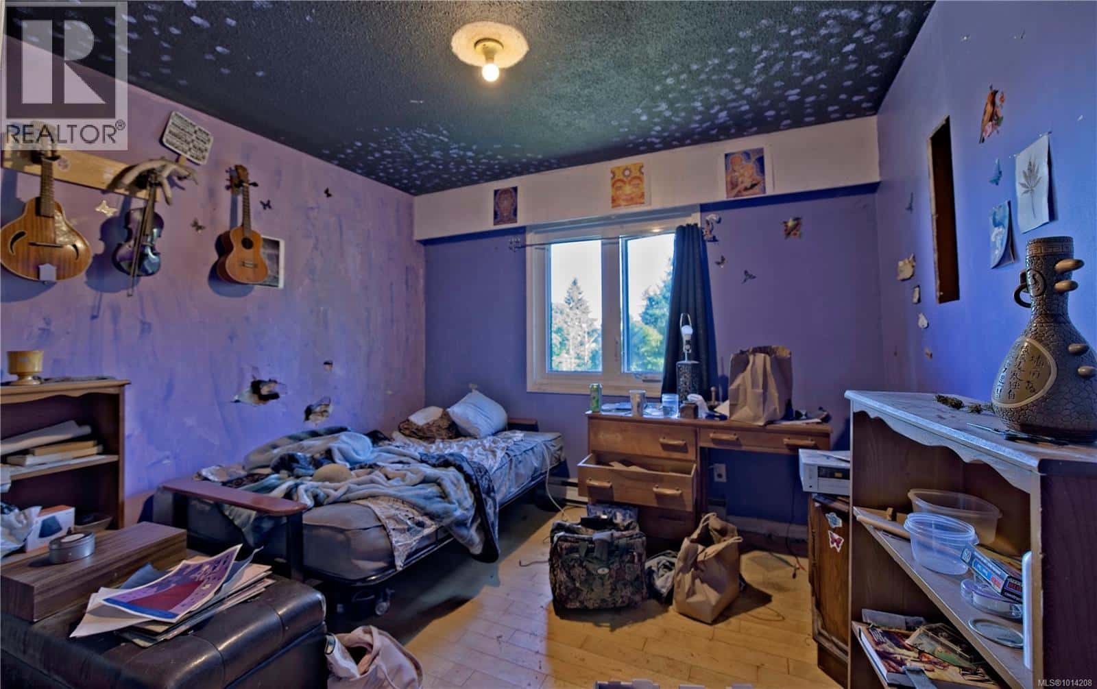 , Salt Spring, — Salt Spring - Photo 4 of 16