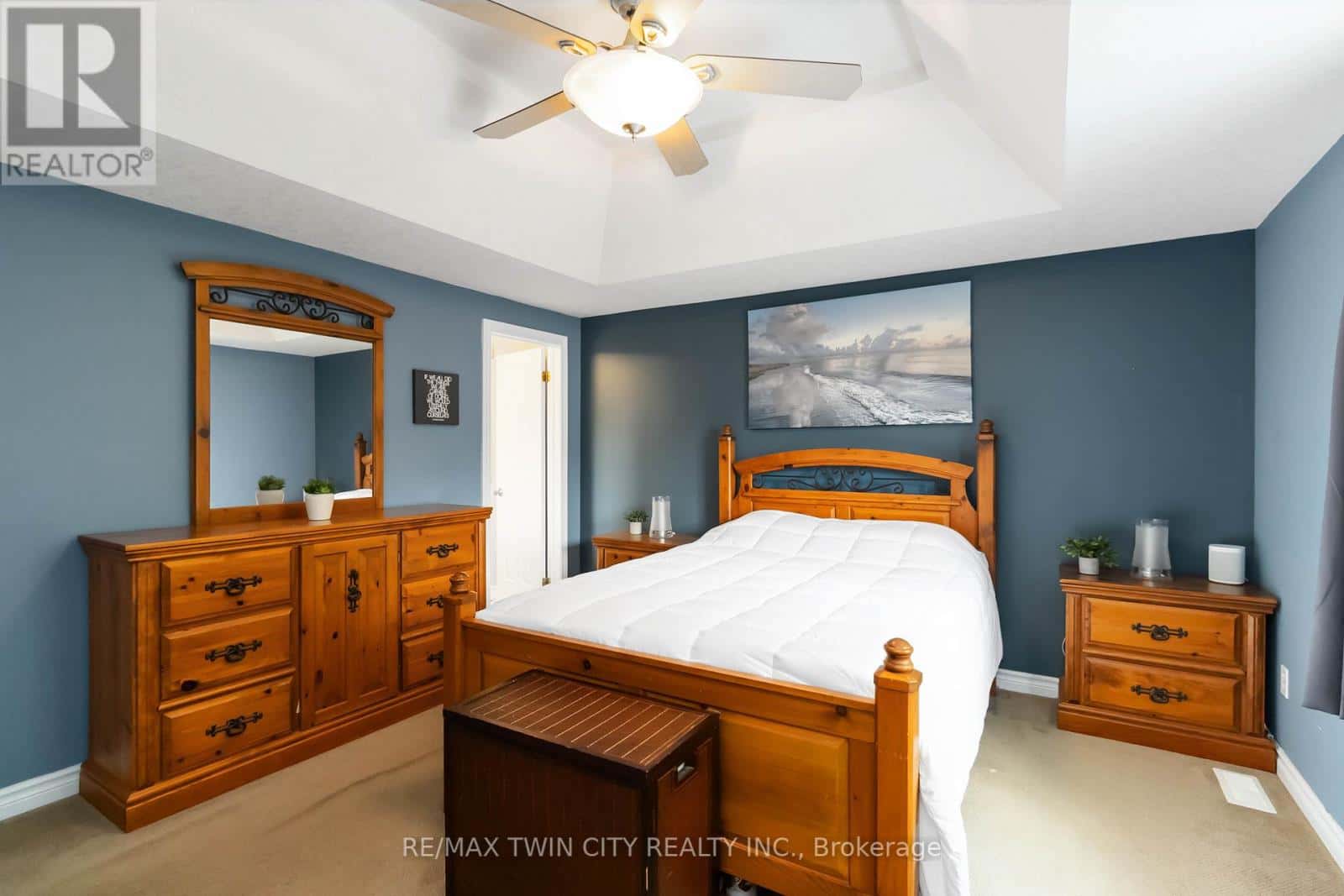 , Guelph (Kortright Hills), — Guelph (Kortright Hills) - Photo 3 of 37