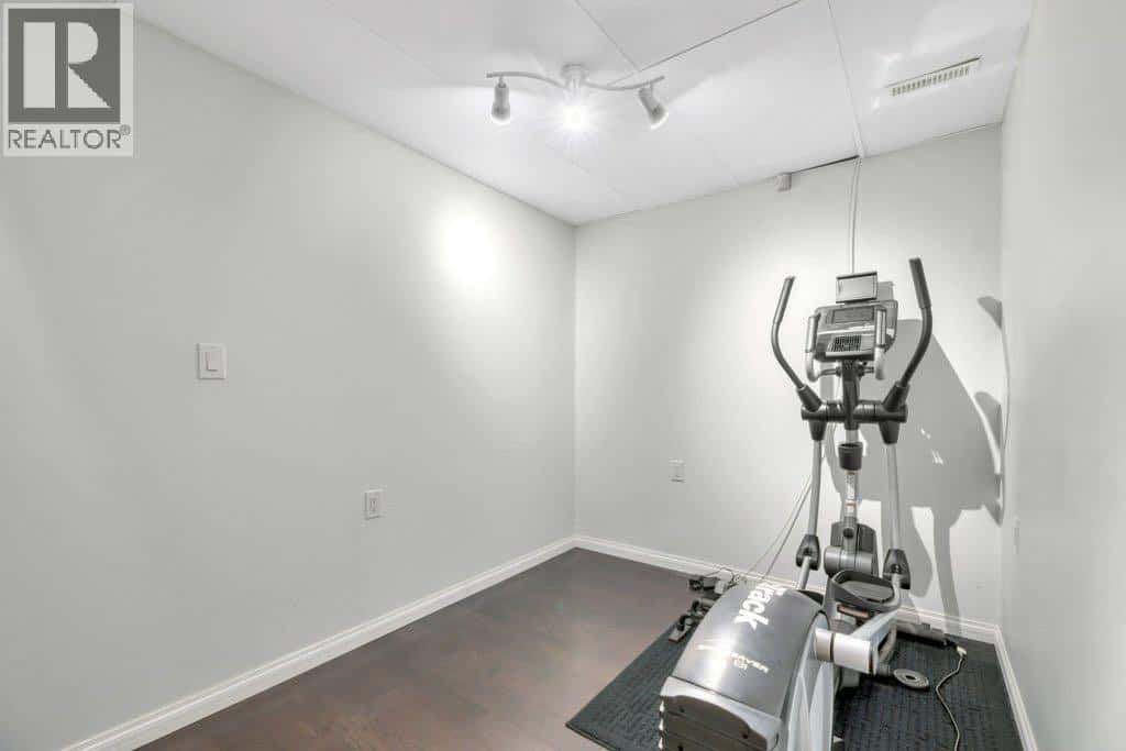 , Calgary, — Calgary - Photo 4 of 80