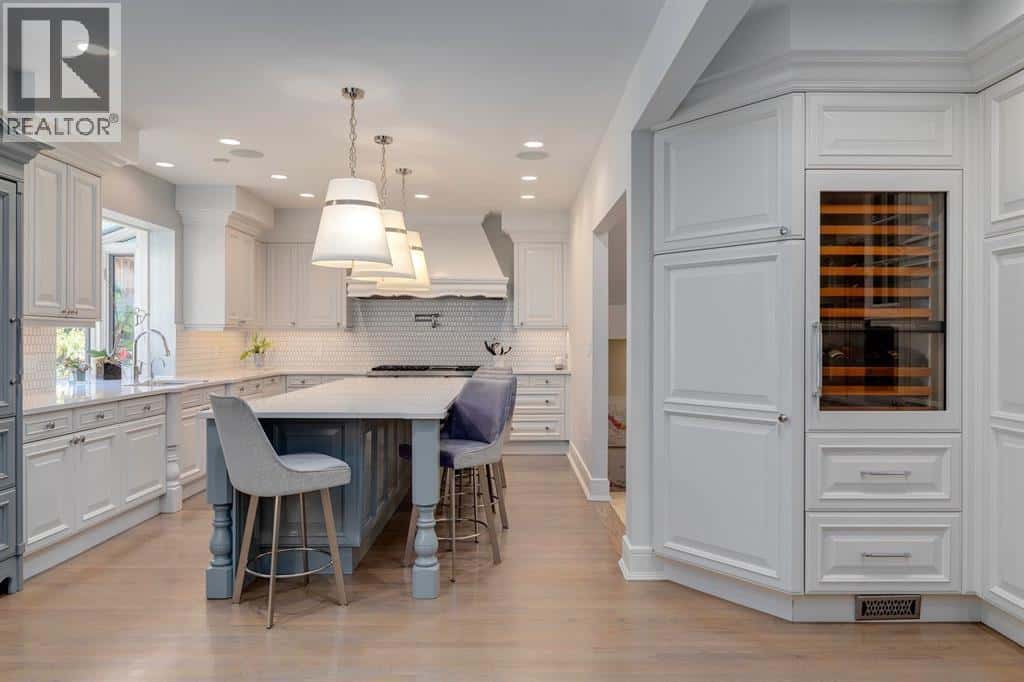 1212 Montreal Avenue SW — Calgary, Alberta - Photo 2 of 100