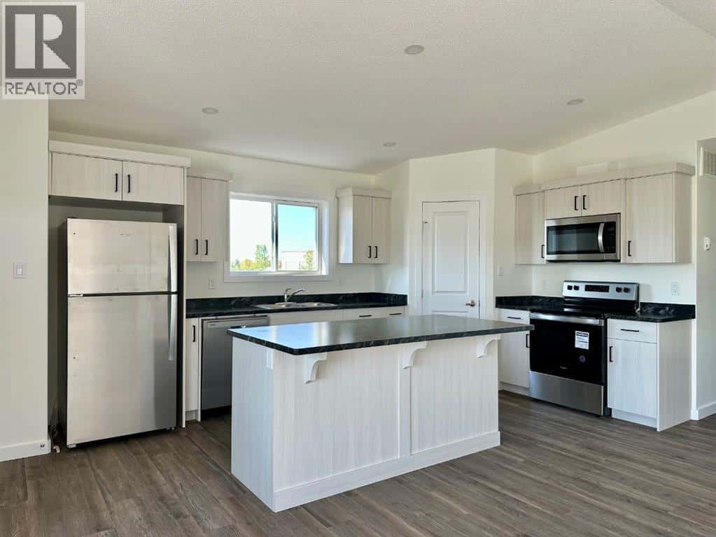 , Slave Lake, Alberta — Slave Lake, Alberta - Photo 3 of 3