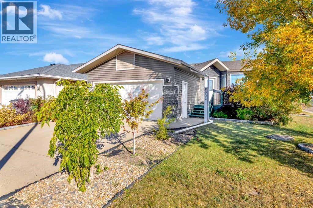 , Lloydminster, — Lloydminster - Photo 3 of 29