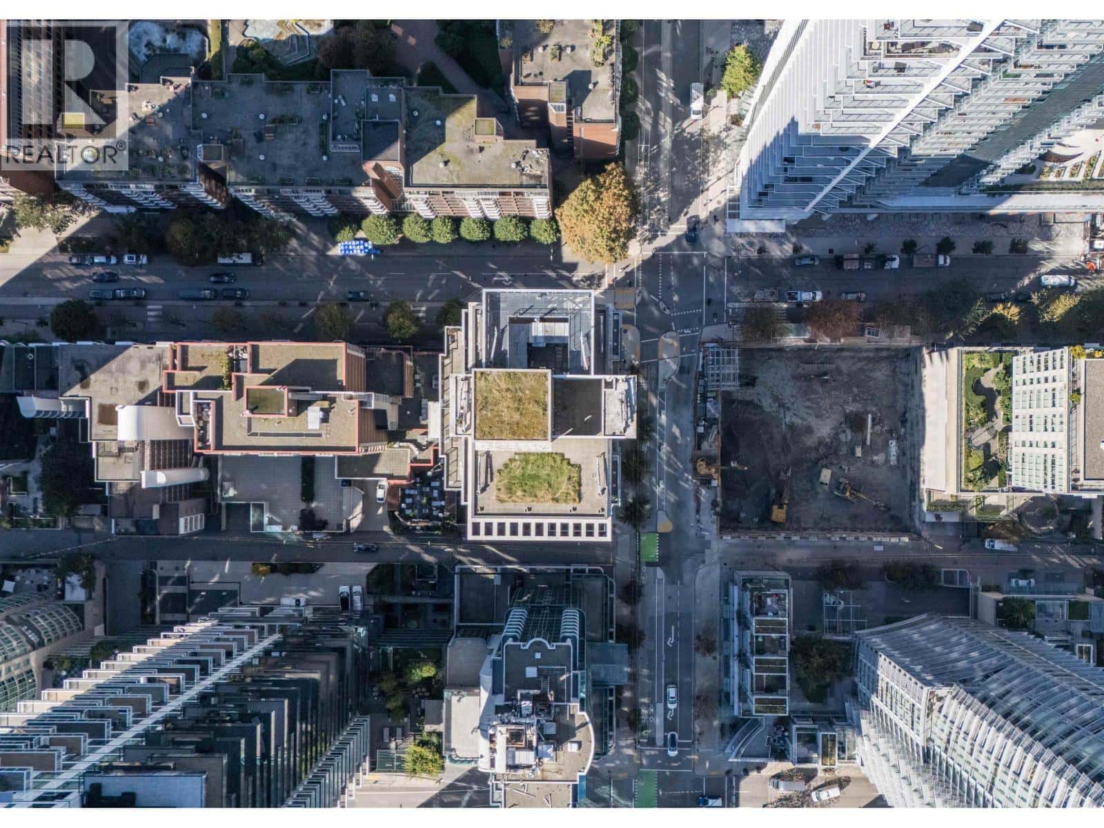 2207 1308 HORNBY STREET — Vancouver - Photo 2 of 50