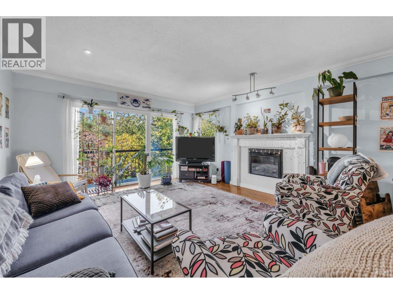 3636 W 18TH AVENUE — Vancouver - Photo 2 of 40