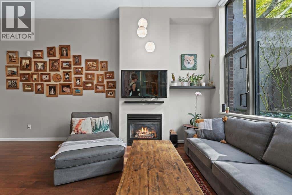 , North Vancouver, — North Vancouver - Photo 3 of 74