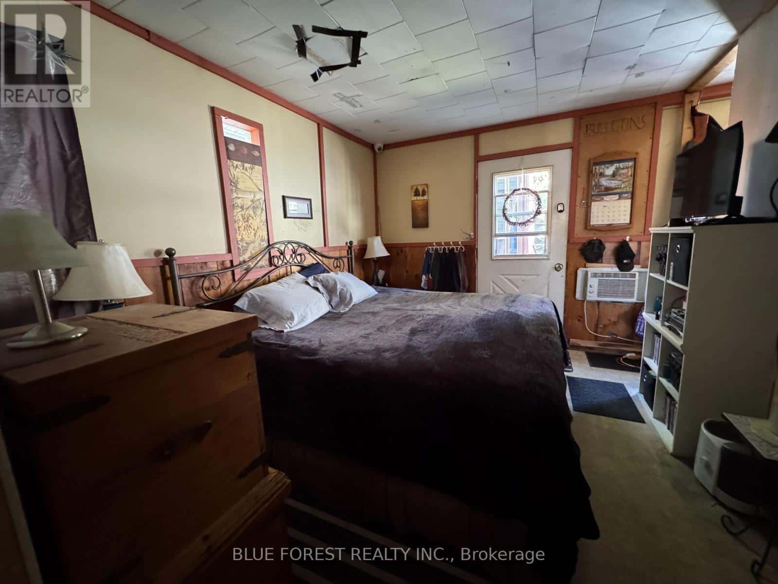 , Bayham (Port Burwell), — Bayham (Port Burwell) - Photo 3 of 25