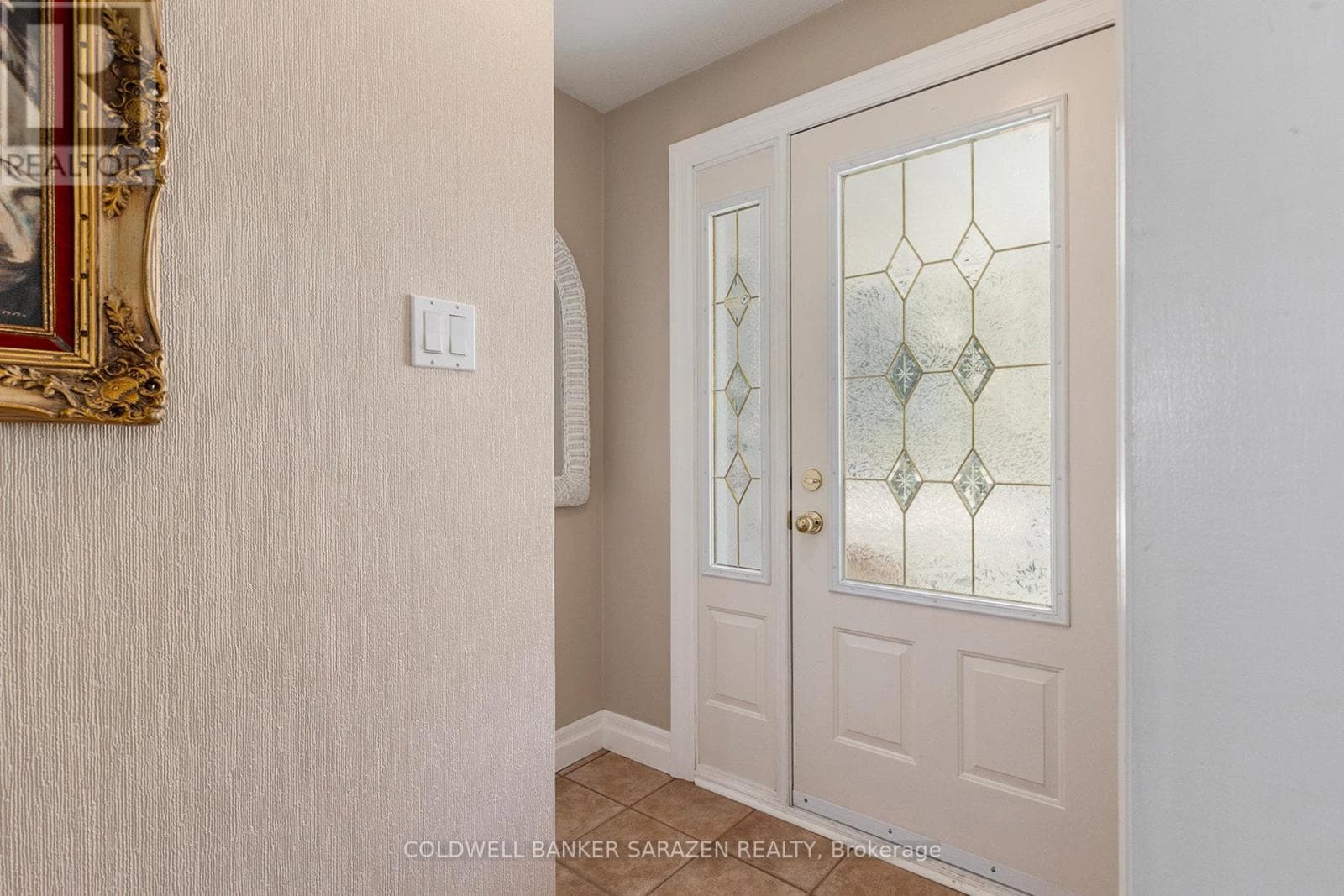 , McNab/Braeside, — McNab/Braeside - Main photo