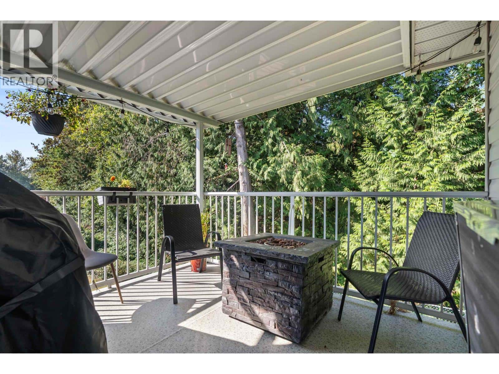 15 11355 COTTONWOOD DRIVE — Maple Ridge - Photo 2 of 33