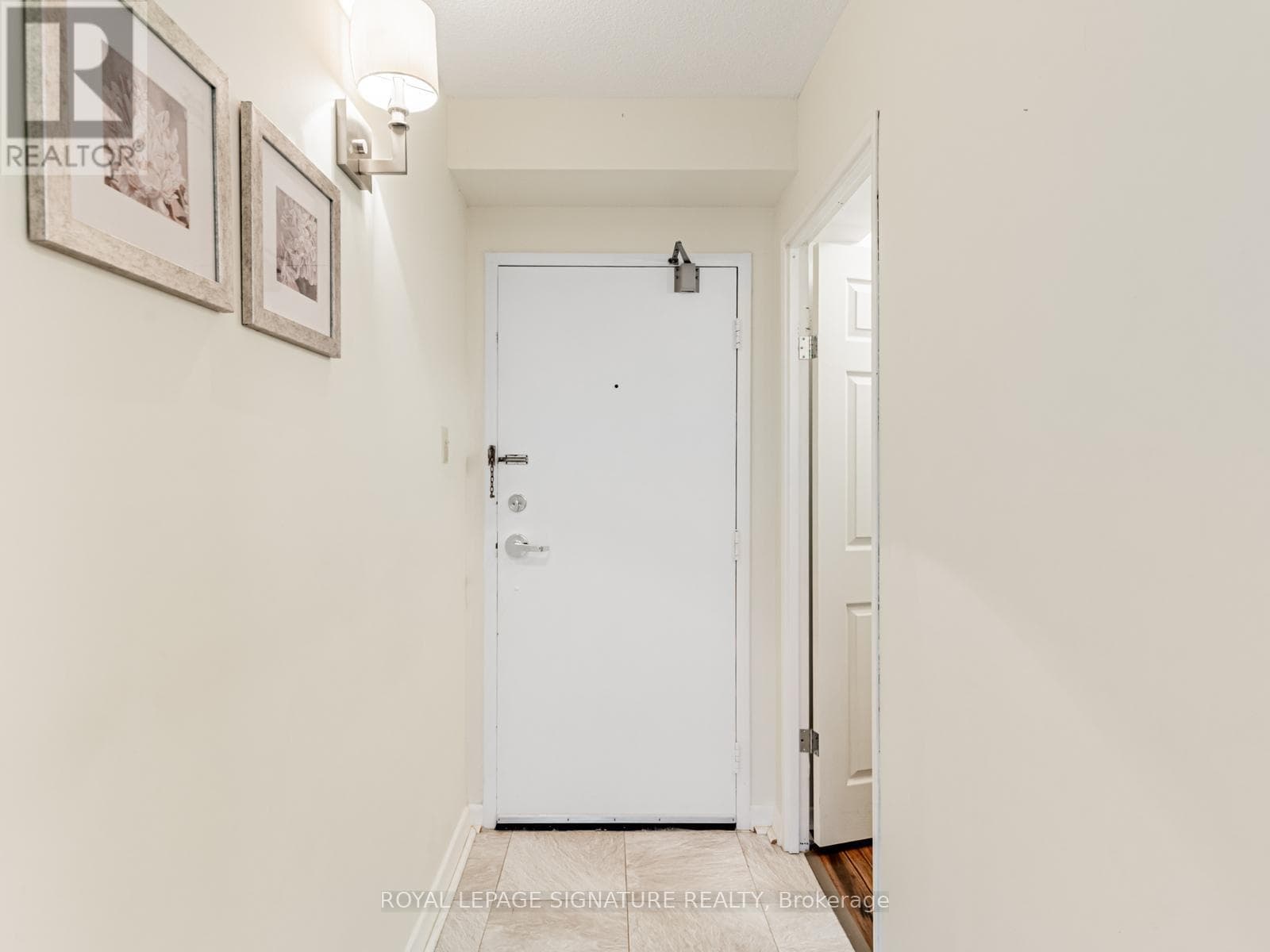 413 - 121 LING ROAD — Toronto (West Hill) - Main photo