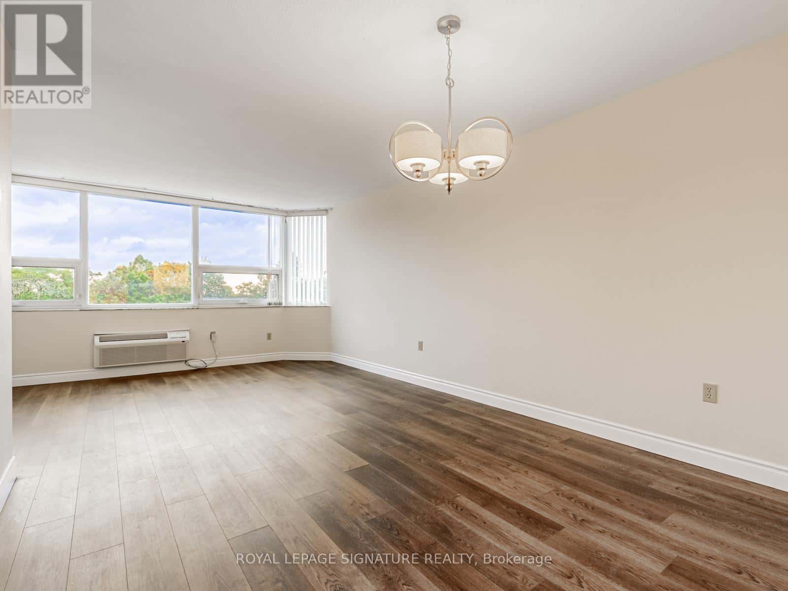 413 - 121 LING ROAD — Toronto (West Hill) - Photo 5 of 35