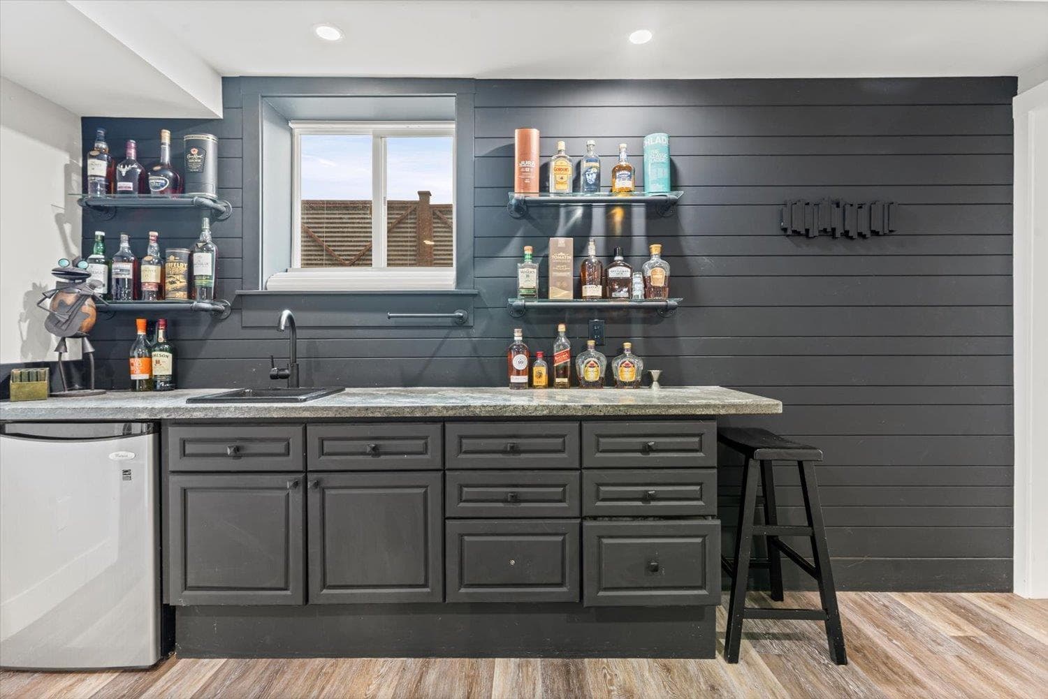 , Chilliwack, British Columbia — Chilliwack, British Columbia - Main photo