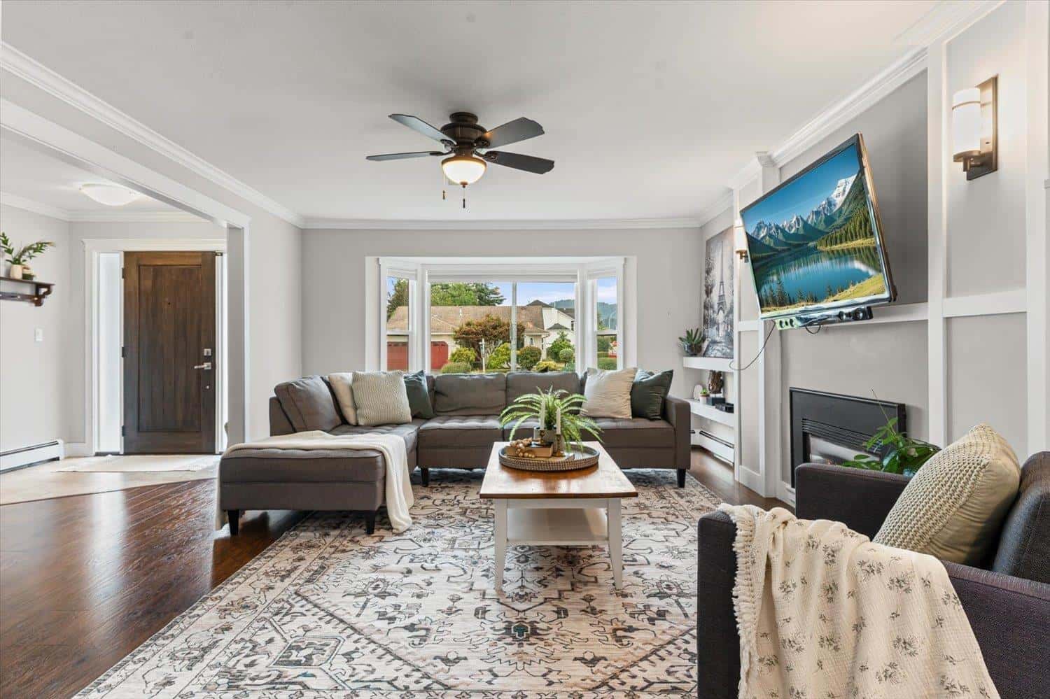 , Chilliwack, British Columbia — Chilliwack, British Columbia - Photo 2 of 40