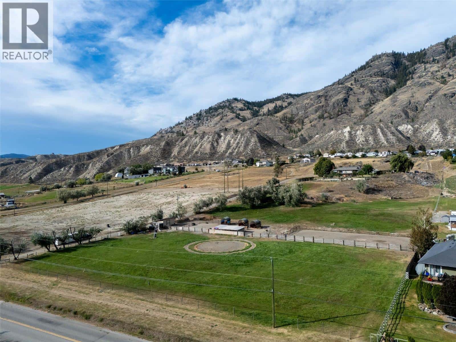 , Kamloops, British Columbia — Kamloops, British Columbia - Photo 2 of 96