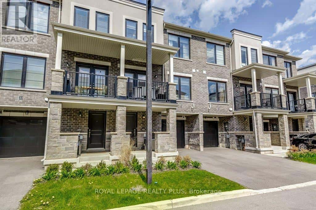 , Hamilton (Waterdown), — Hamilton (Waterdown) - Photo 2 of 43