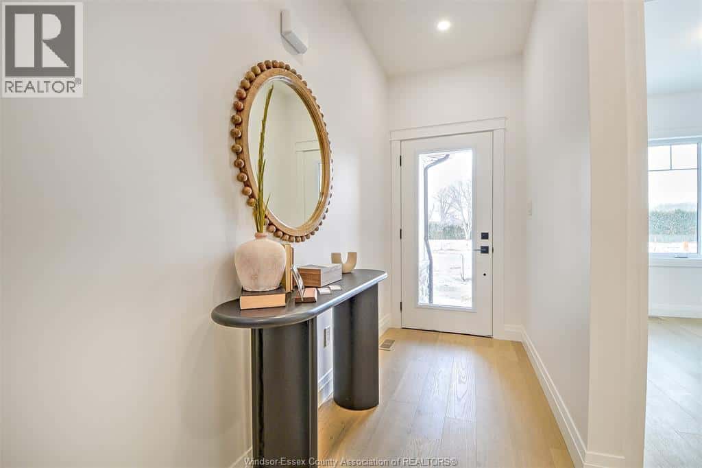 , Amherstburg, Ontario — Amherstburg, Ontario - Photo 2 of 34