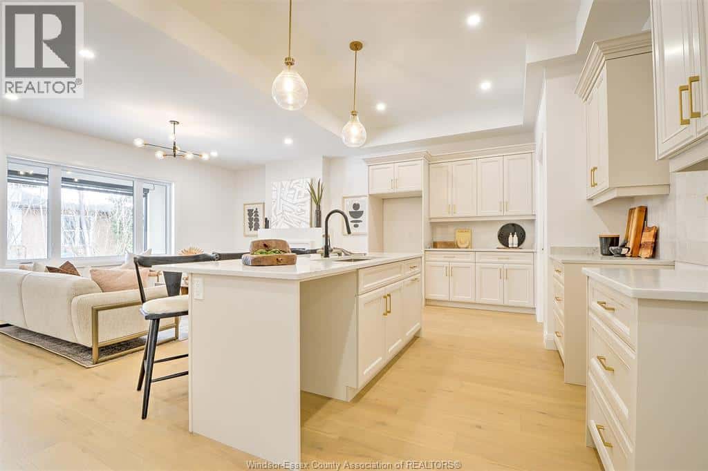 , Amherstburg, Ontario — Amherstburg, Ontario - Photo 5 of 34