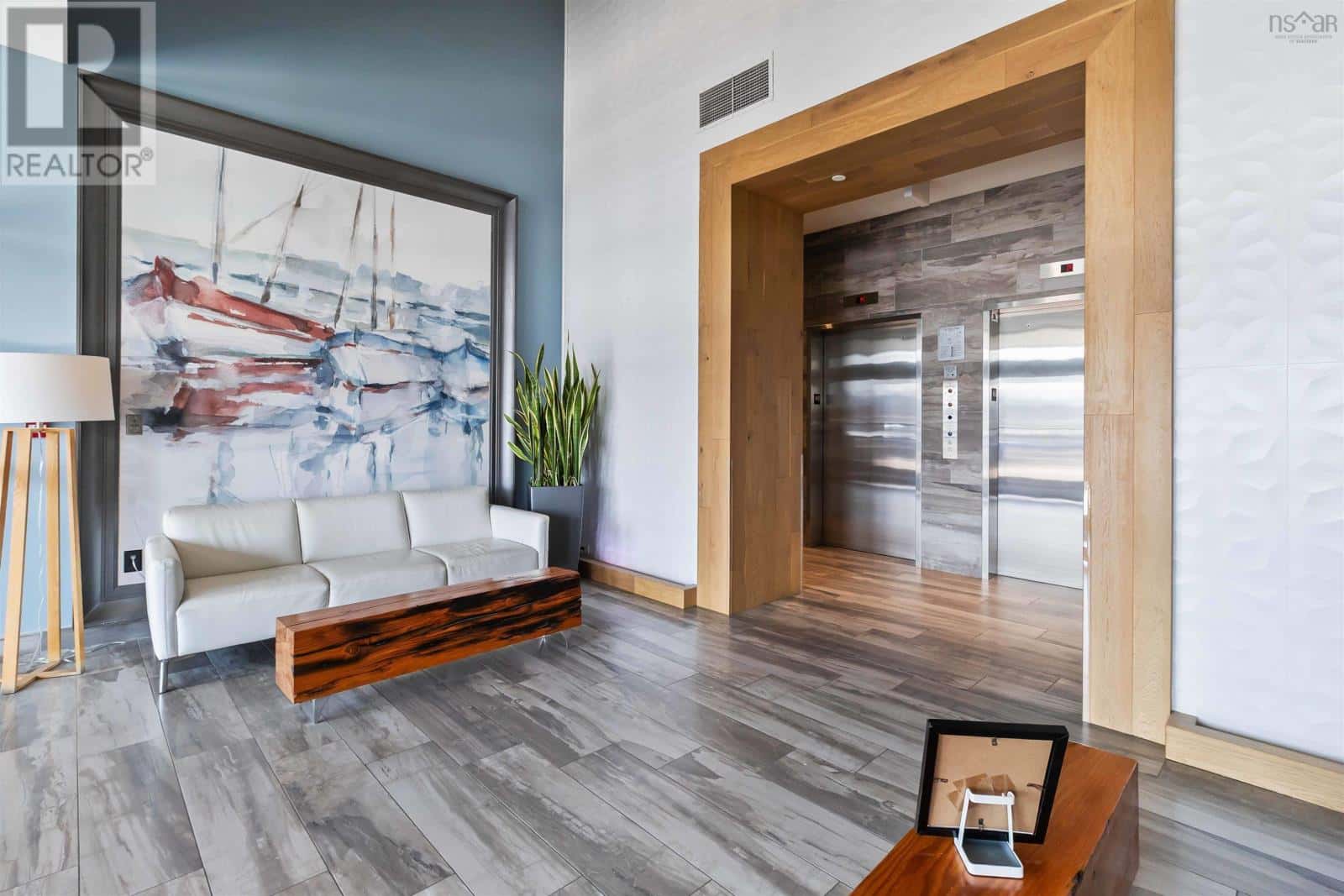 701 67 Kings Wharf Place — Dartmouth - Photo 2 of 38