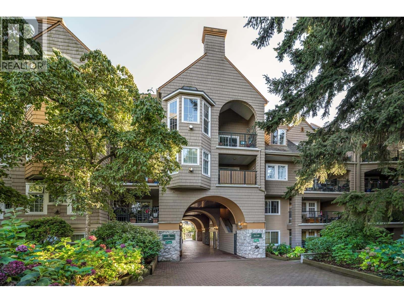 , Delta, British Columbia — Delta, British Columbia - Photo 2 of 17