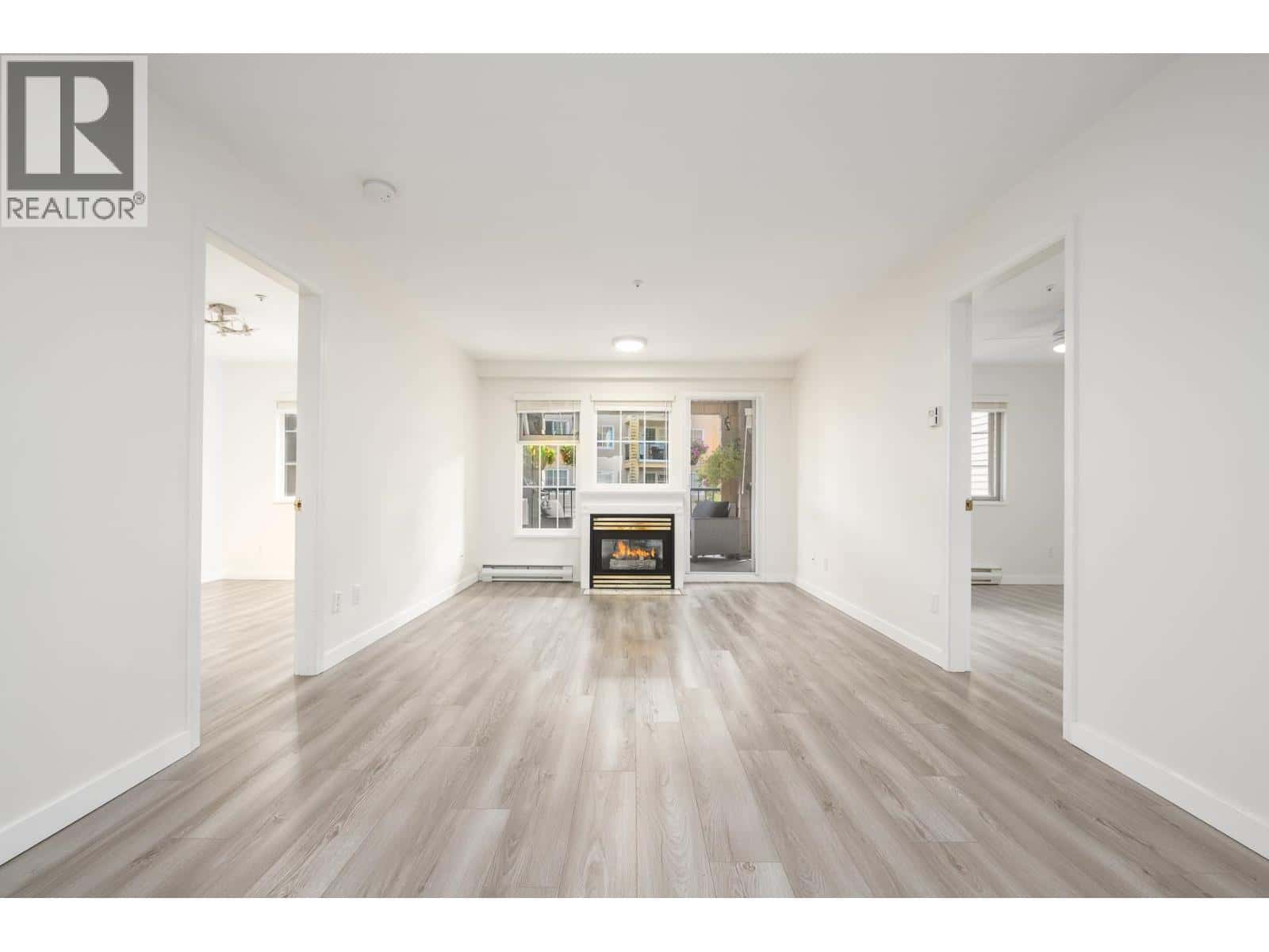 , Delta, British Columbia — Delta, British Columbia - Photo 3 of 17