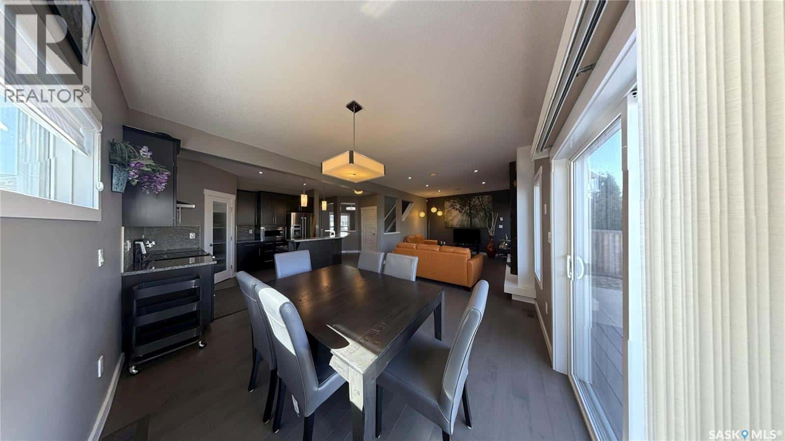 , Saskatoon, — Saskatoon - Photo 4 of 95