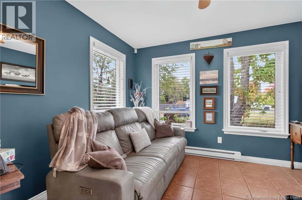 , Salisbury, — Salisbury - Photo 4 of 46