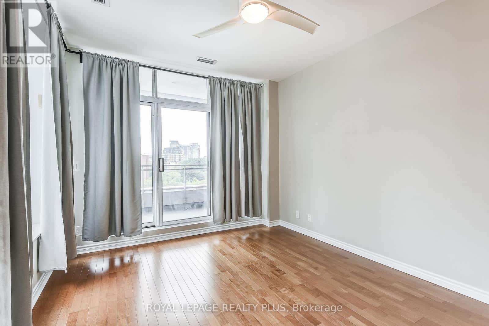 , Toronto (Annex), — Toronto (Annex) - Photo 2 of 40