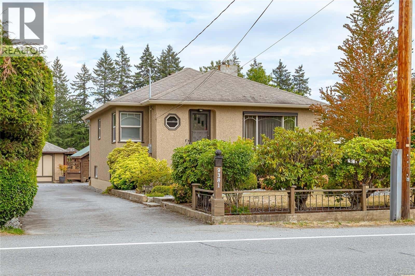 , Chemainus, British Columbia — Chemainus, British Columbia - Photo 3 of 51