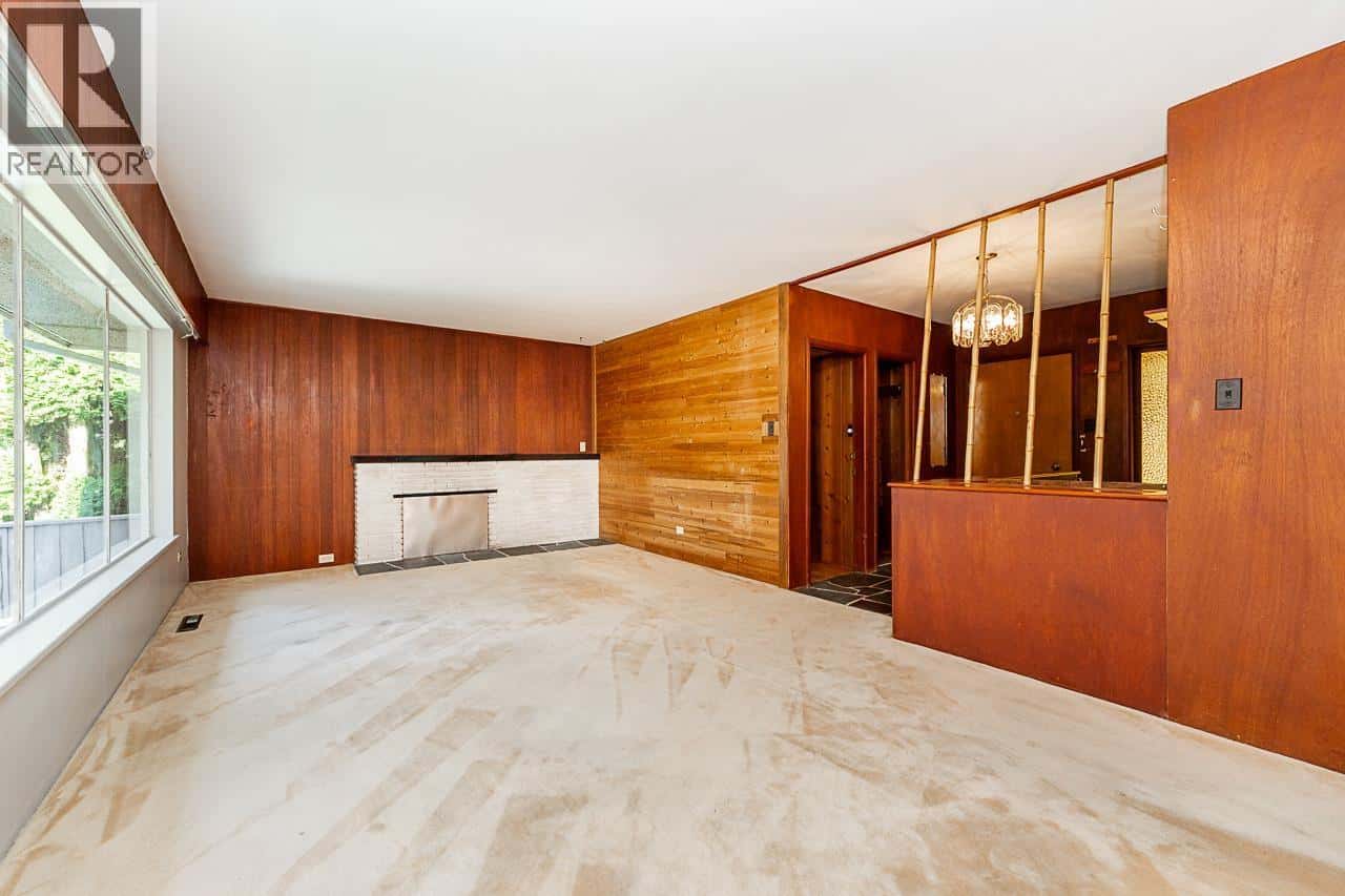 , North Vancouver, British Columbia — North Vancouver, British Columbia - Photo 5 of 78