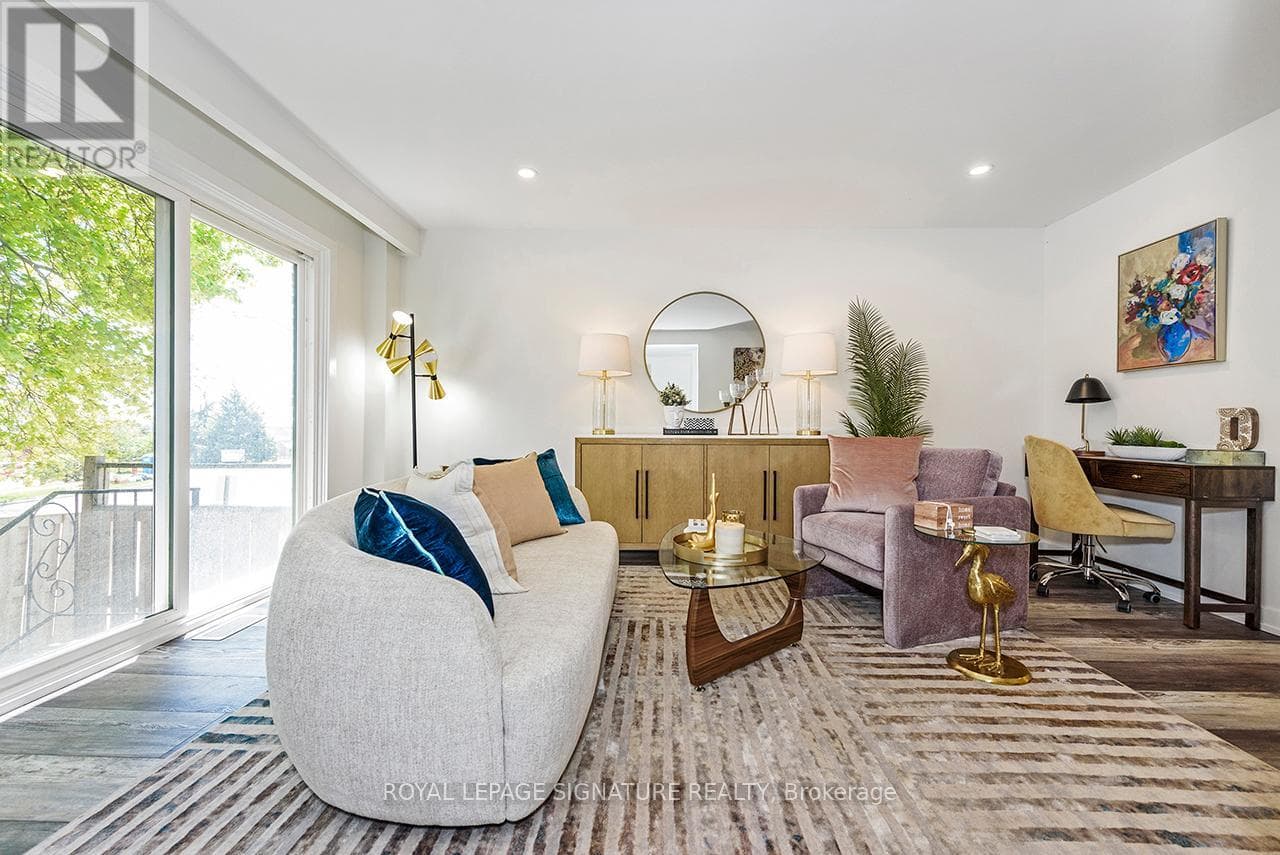 , Hamilton (Templemead), — Hamilton (Templemead) - Main photo