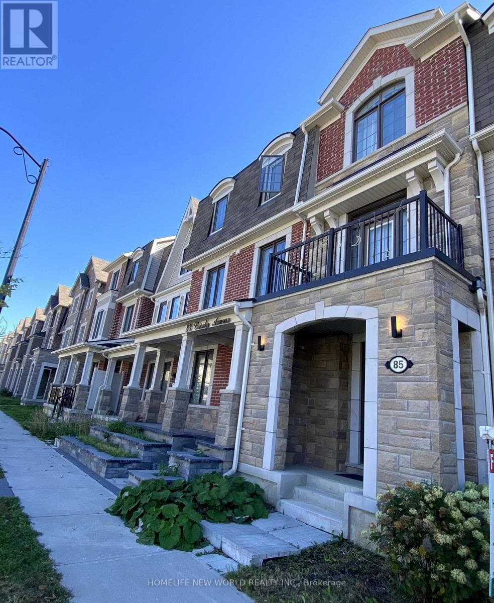 , Richmond Hill, Ontario — Richmond Hill, Ontario - Main photo