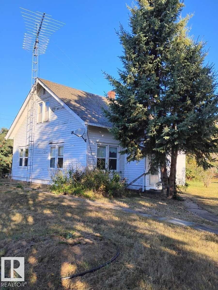 , Innisfree, Alberta — Innisfree, Alberta - Main photo