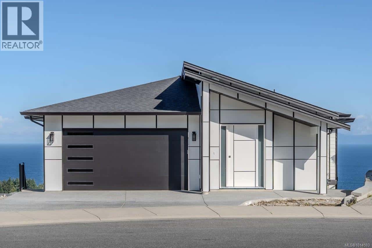 , Nanaimo, British Columbia — Nanaimo, British Columbia - Photo 2 of 15