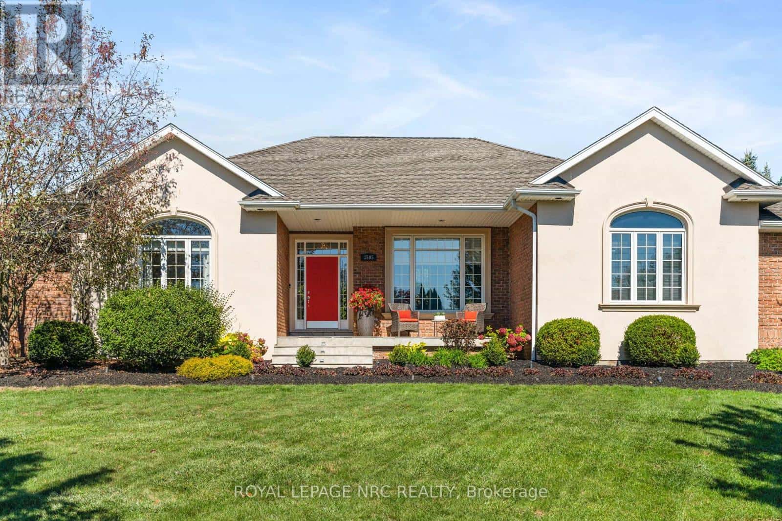 , Niagara Falls (Mt. Carmel), — Niagara Falls (Mt. Carmel) - Photo 3 of 18