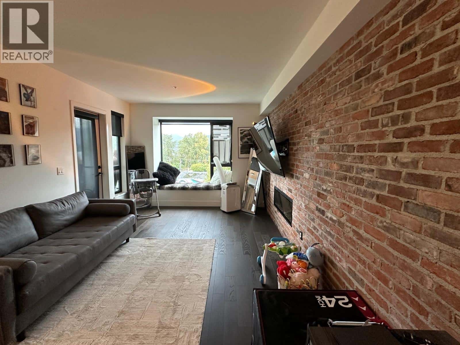 , Port Moody, — Port Moody - Photo 5 of 36