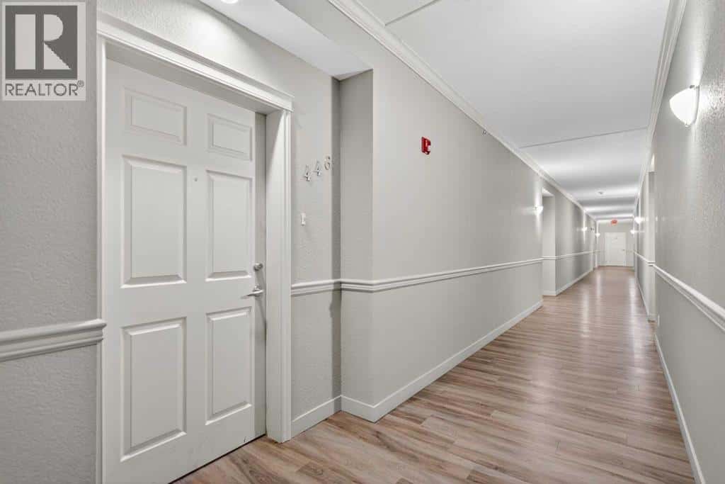 , Calgary, Alberta — Calgary, Alberta - Photo 5 of 90