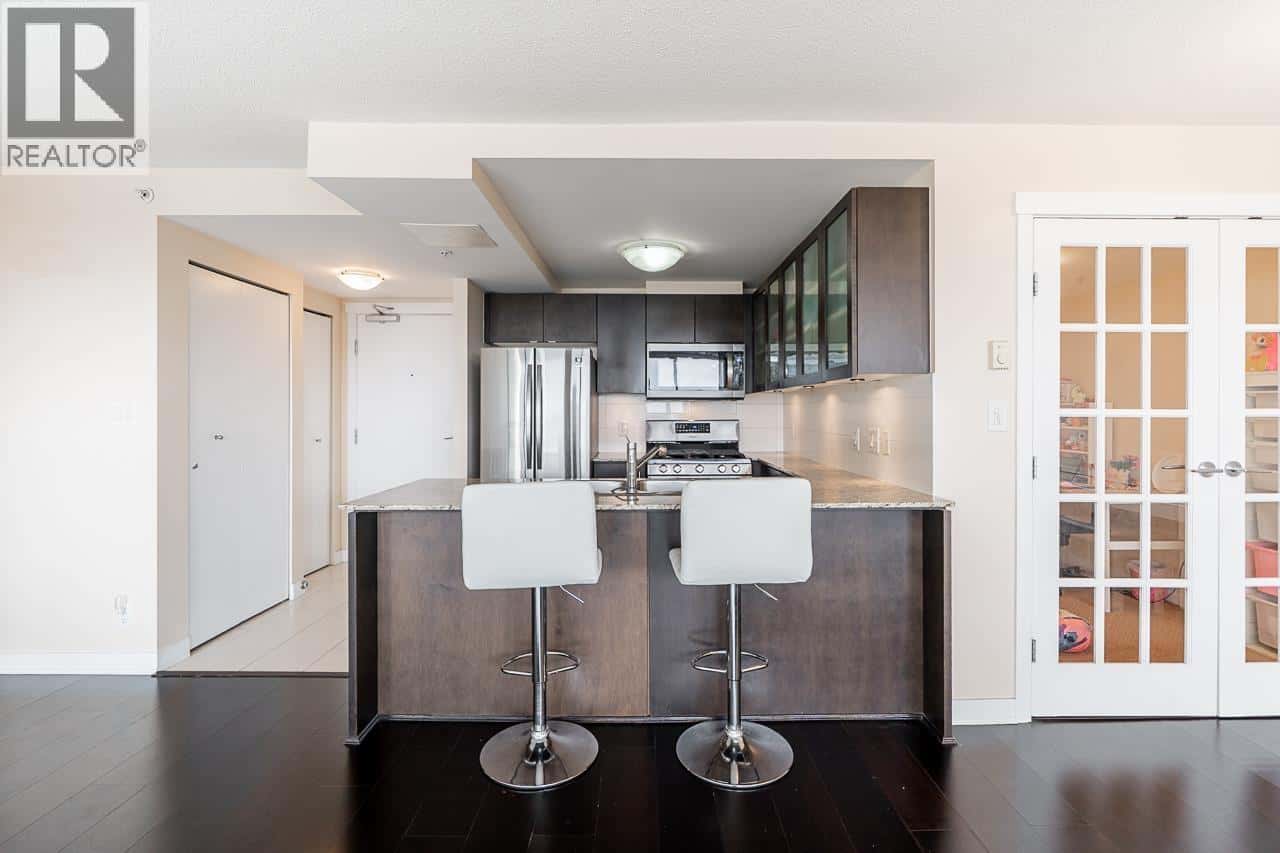 , Richmond, British Columbia — Richmond, British Columbia - Photo 4 of 24