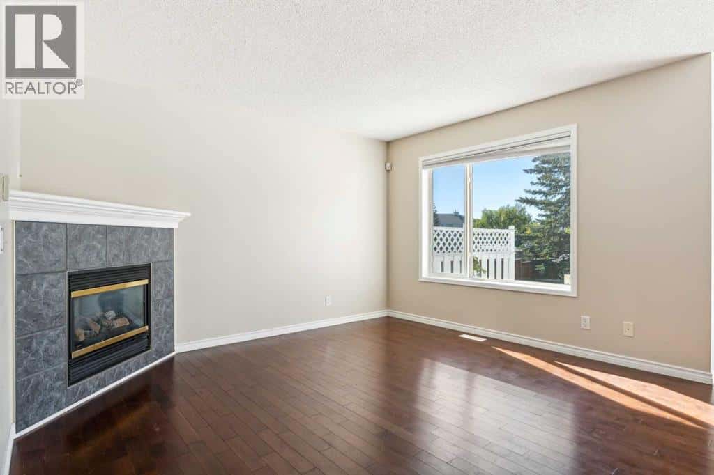 , Calgary, Alberta — Calgary, Alberta - Photo 5 of 34