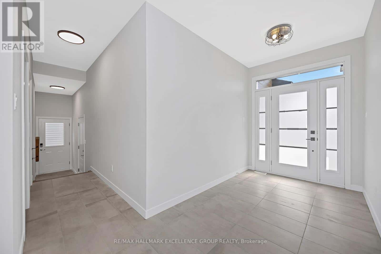 , Clarence-Rockland, Ontario — Clarence-Rockland, Ontario - Photo 5 of 49