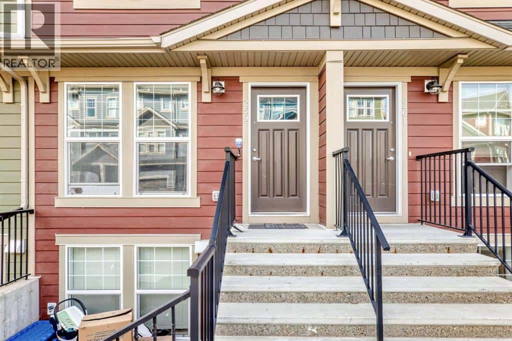 , Calgary, Alberta — Calgary, Alberta - Photo 2 of 38