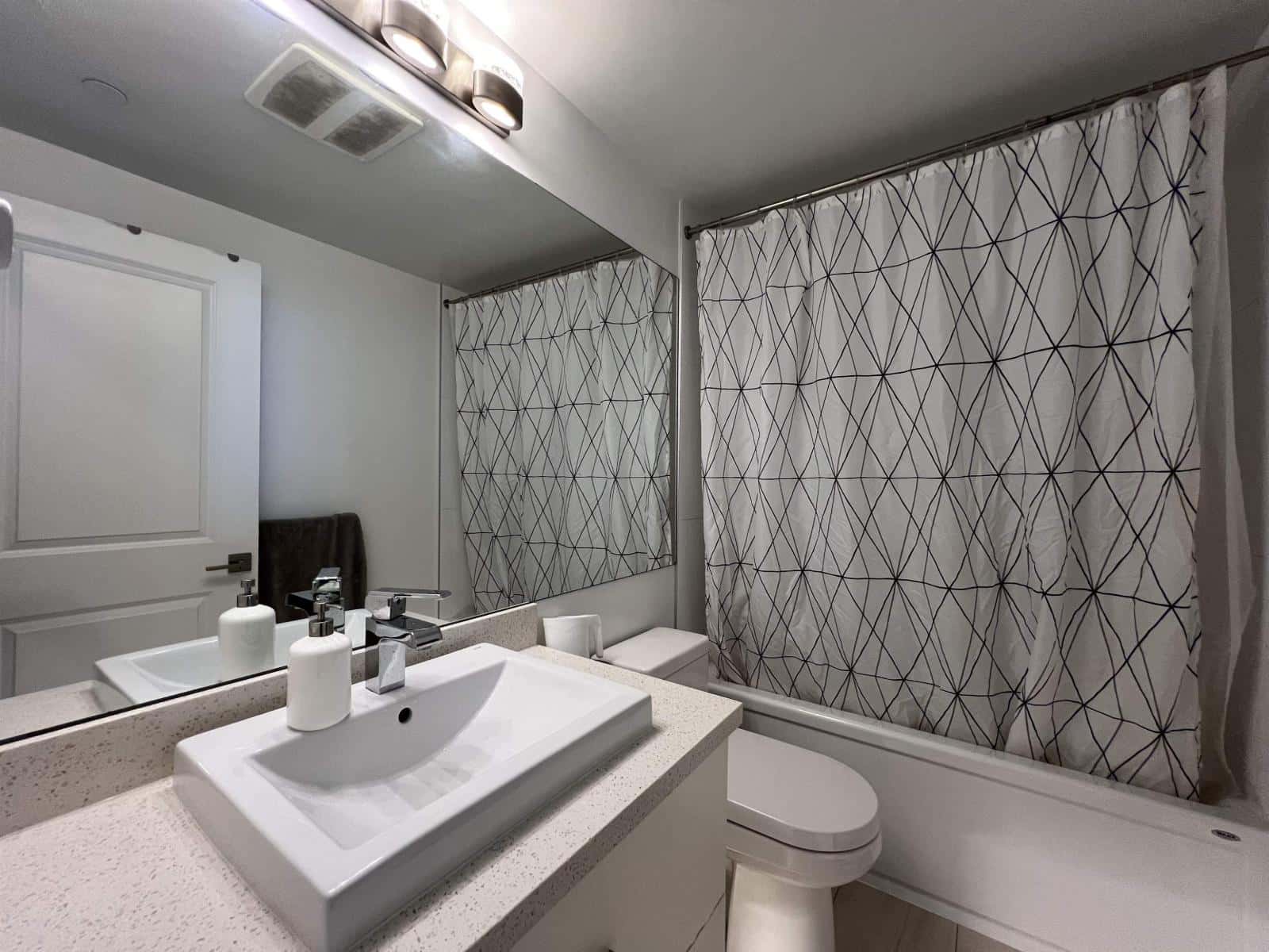 3305 11967 80 AVENUE — Delta - Photo 3 of 24