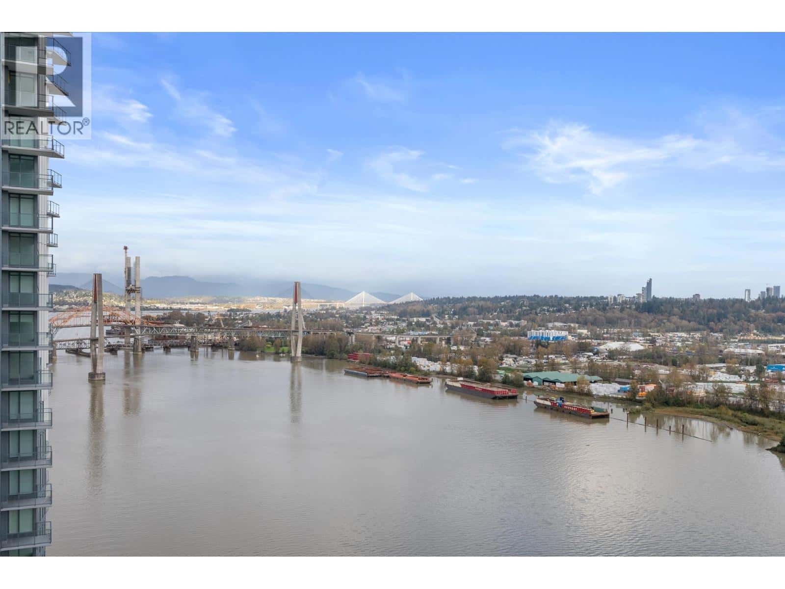 , New Westminster, British Columbia — New Westminster, British Columbia - Photo 5 of 54